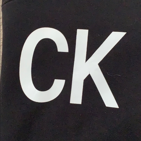 Calvin Klein crew neck sweater - Picture 4 of 6
